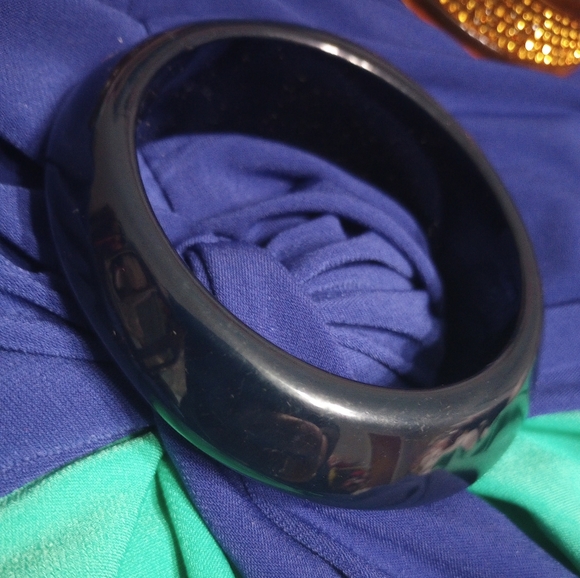 Navy Blue Bangle Bracelet - Picture 3 of 4